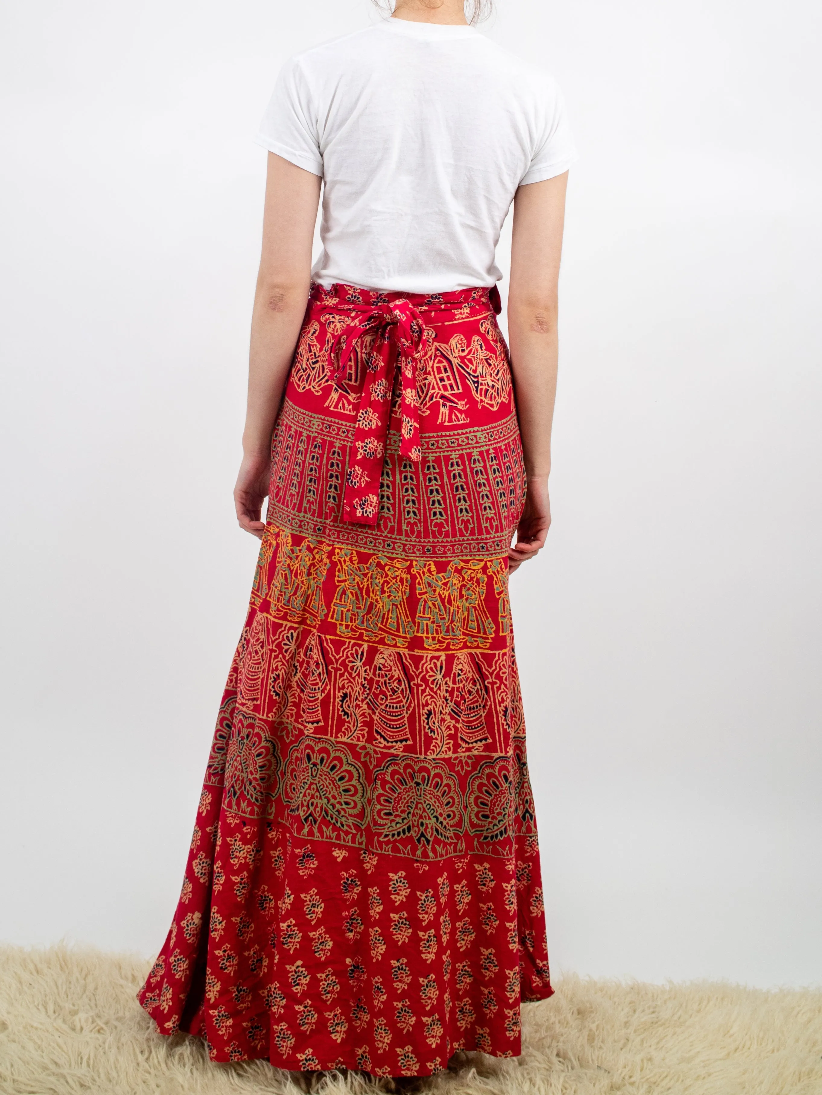 1970s Indian Cotton People Print Maxi Wrap Skirt