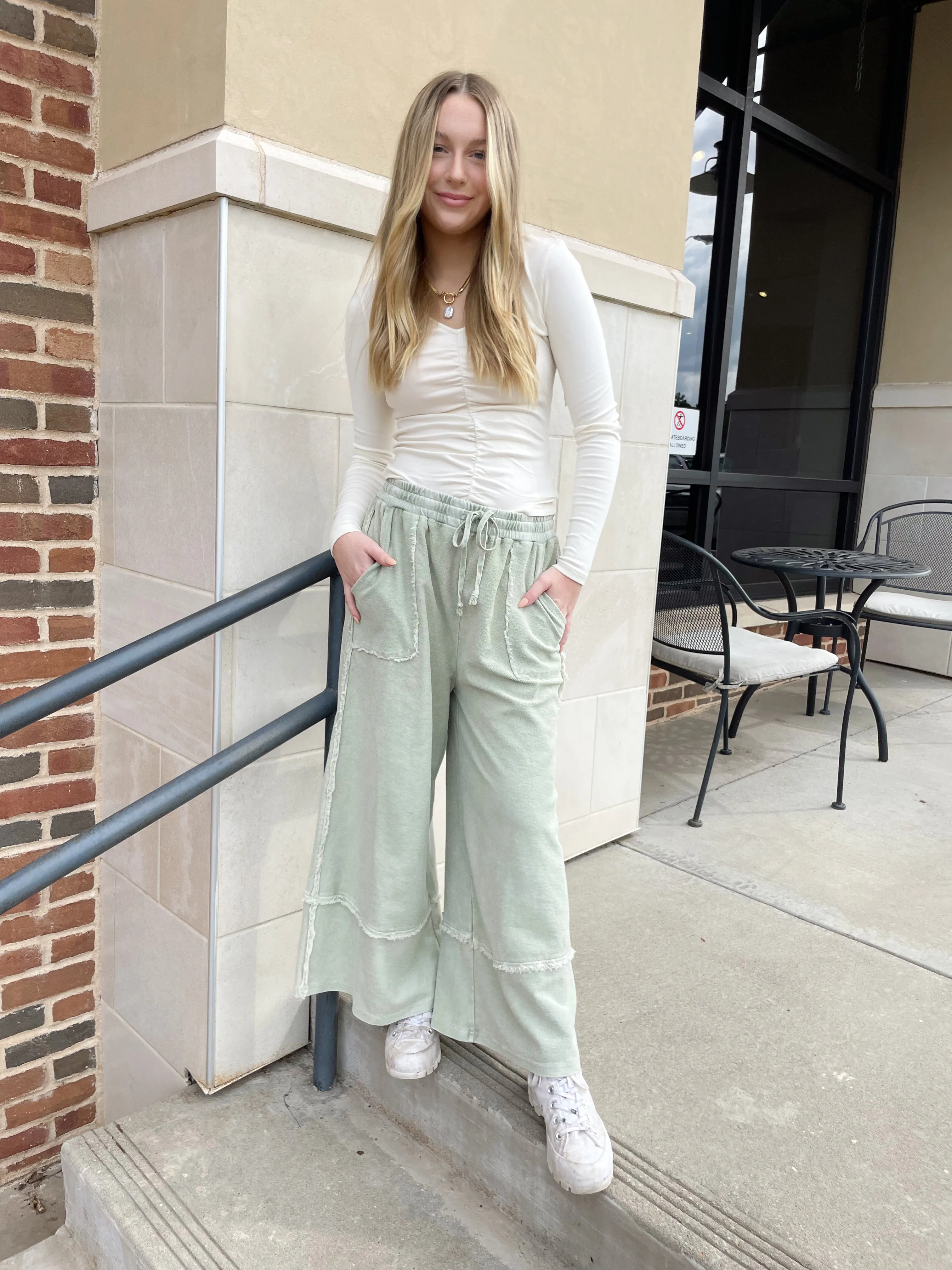 Moss Wide Leg Pants