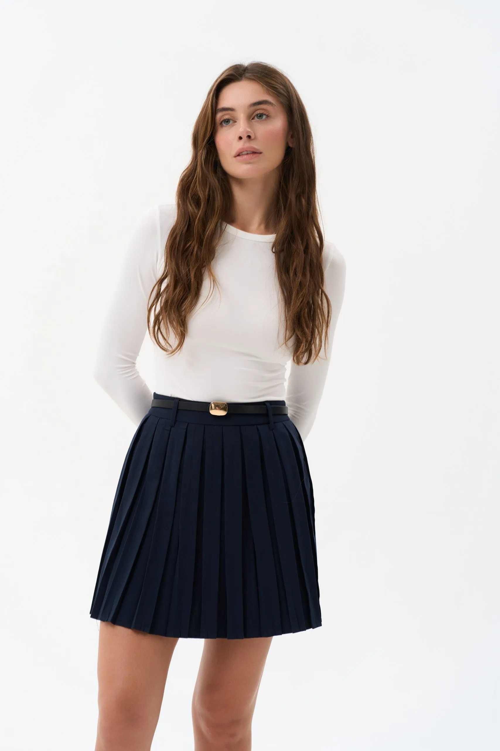 Pleated skirt in color dark blue