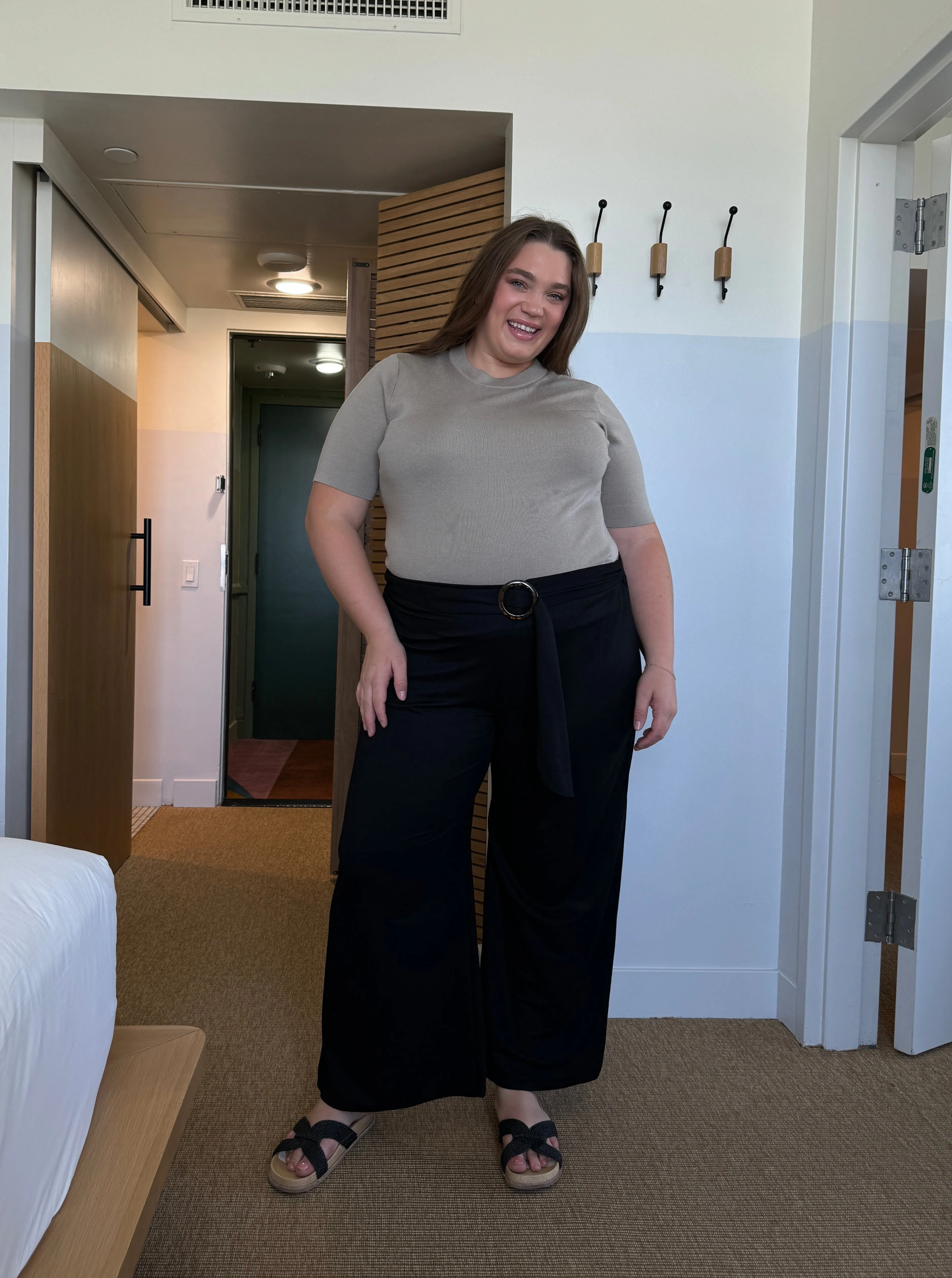 Plus Size Belted Wide Leg Pants