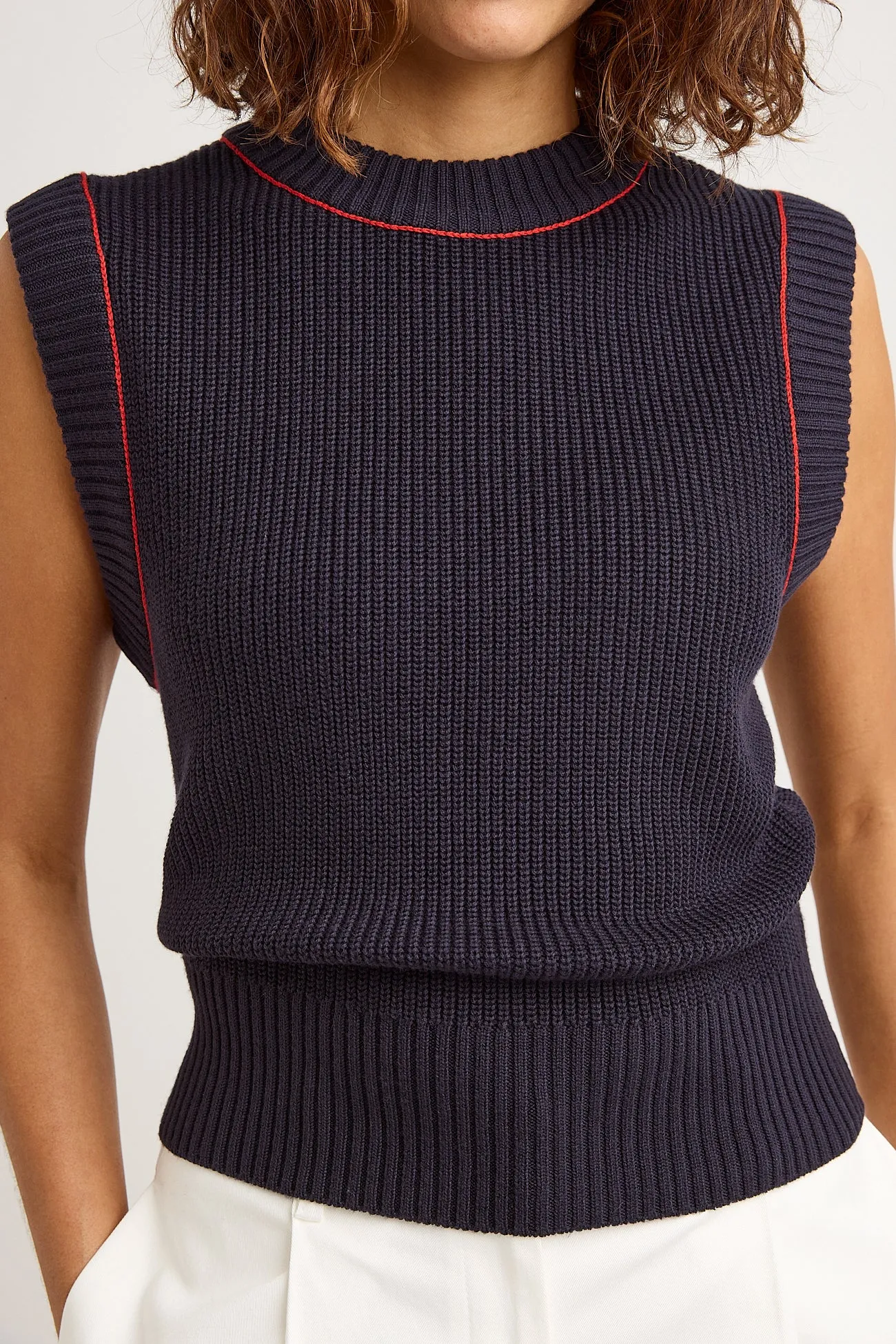 RIB KNIT VEST