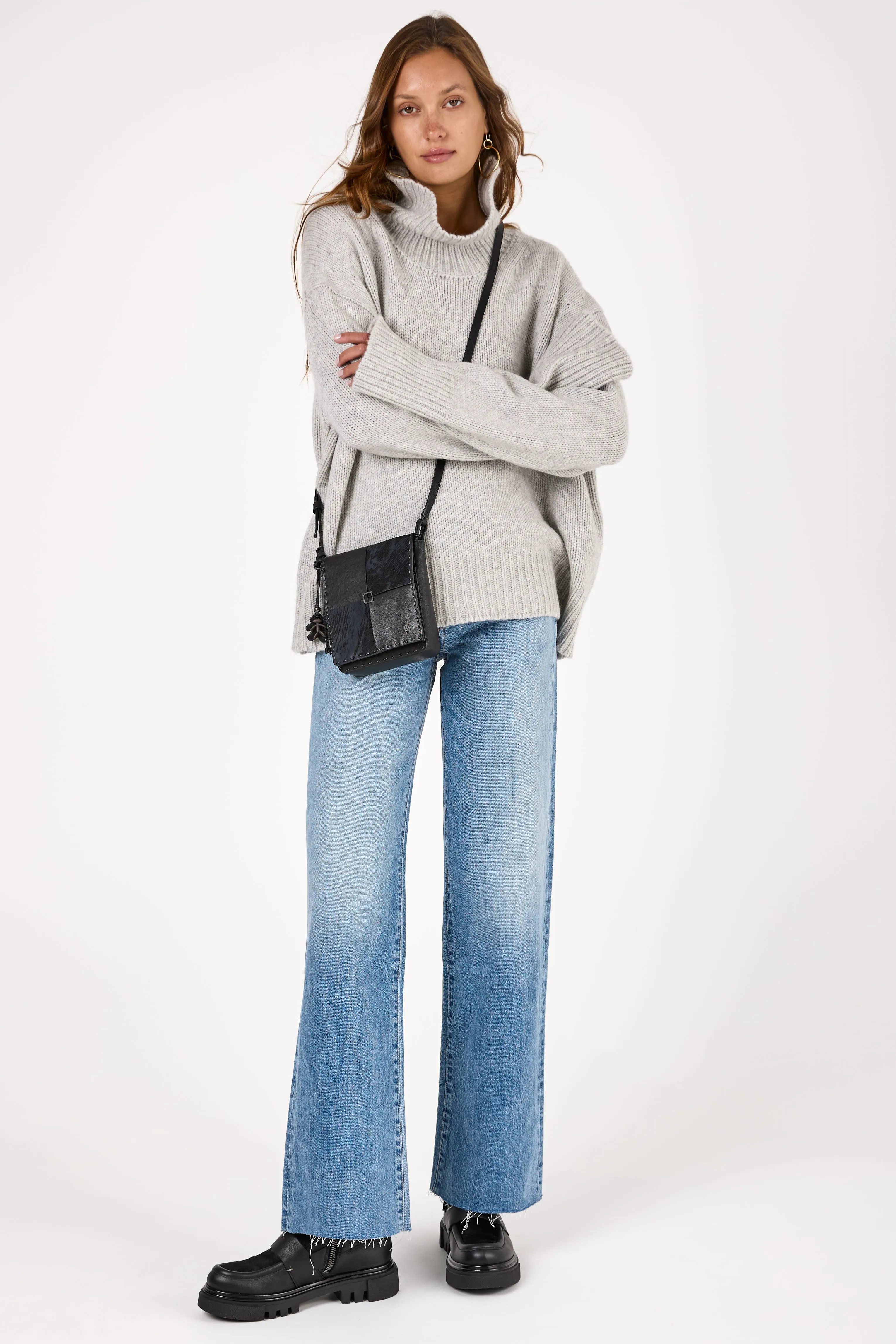 Scarlett Cashmere Mock Neck Sweater in Foggy