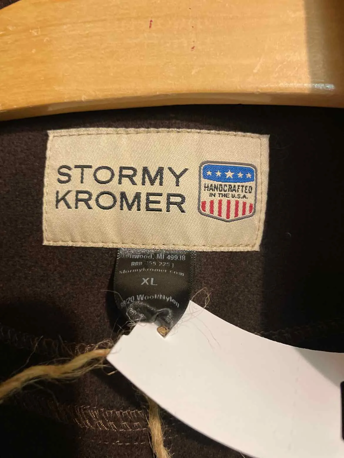 Size XL Stormy Kromer Men's Sweater & Sweatshirt