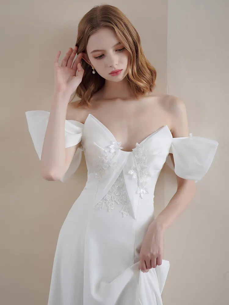 The Amerstyn Wedding Bridal Off Shoulder Gown