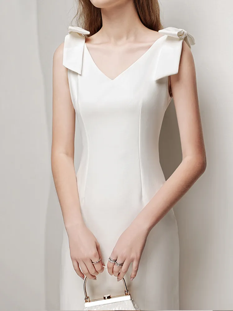 The Estee White Sleeveless Dress