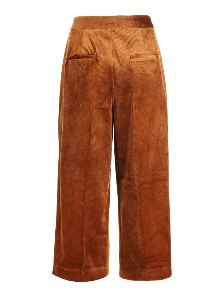 Wide-legged Fall Corduroy